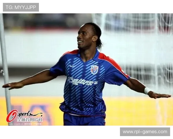 巴洛贡精彩射门技艺再现，精准劲射助队破门