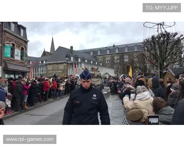 巴斯托尼战术新解:关键战役中的防守艺术与战略意义 巴斯托尼战术新解:关键战役中的防守艺术与战略意义